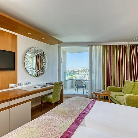 Divani Apollon Palace & Thalasso Vouliagmeni
